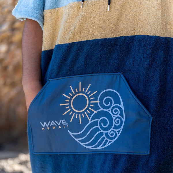 AirLite Poncho Pukalani